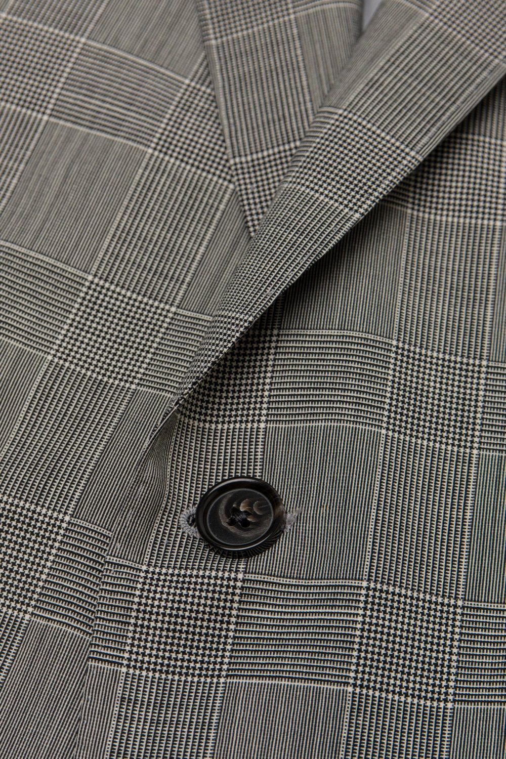 Black and White Super 130's Prince Of Wales Suit - Wm. Fox & Co.
