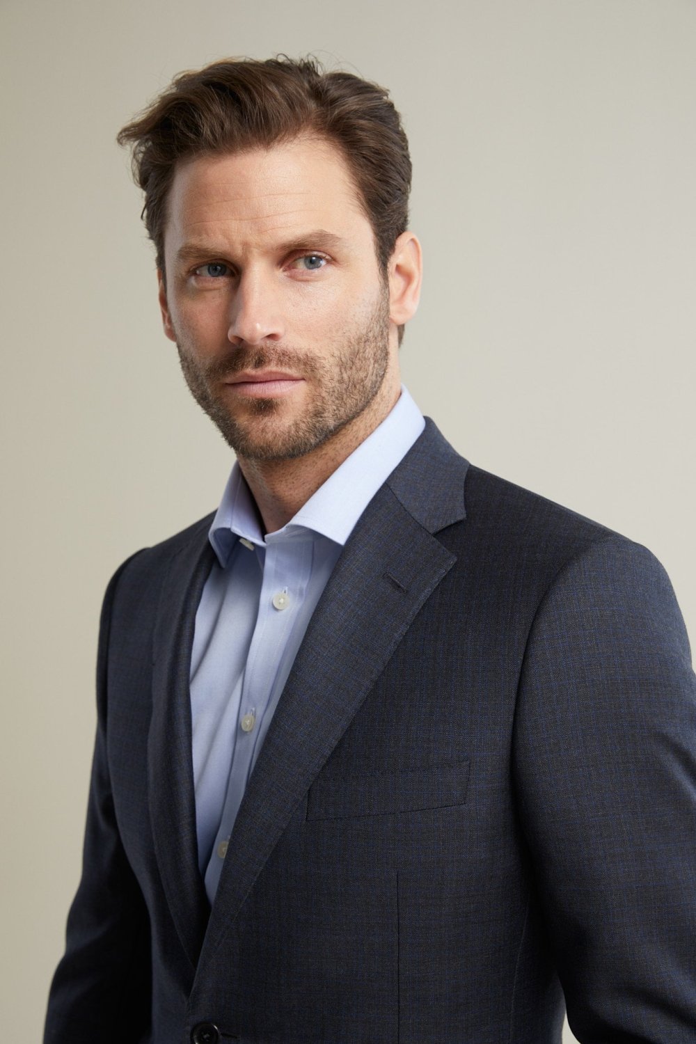 Charcoal Sharkskin Suit – view 3