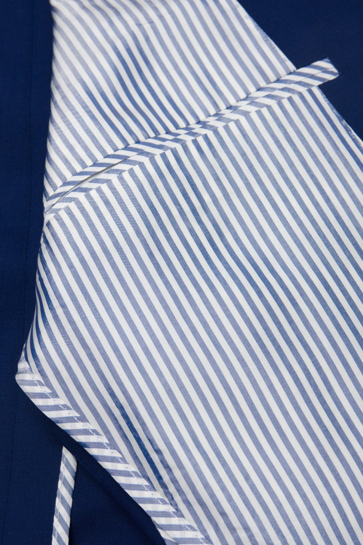 Royal Blue Poplin Super 150’s Weightless Blazer